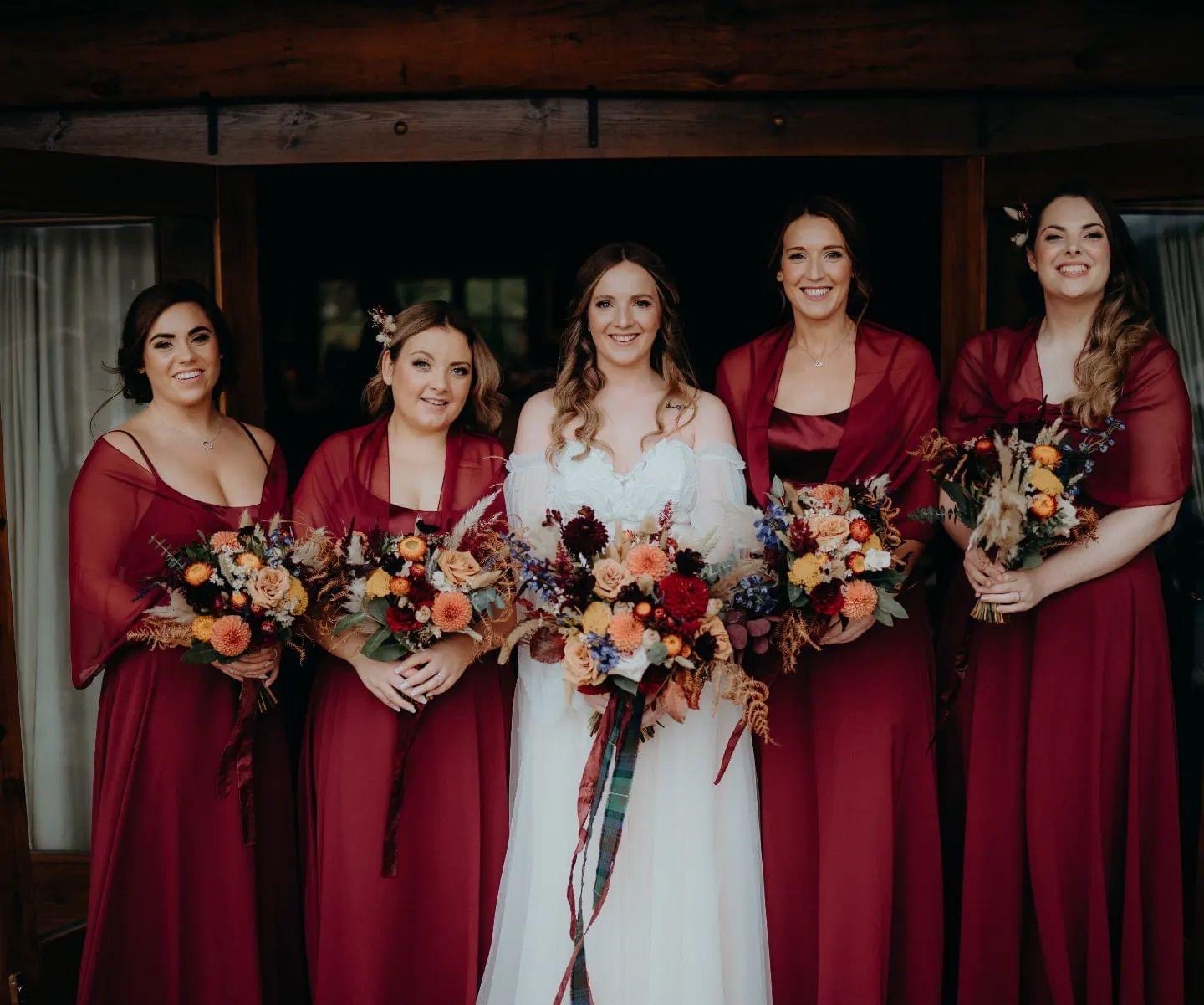 Fiona Bride and Bridesmaids - Wedding Dress Shopping: Ten Top Tips